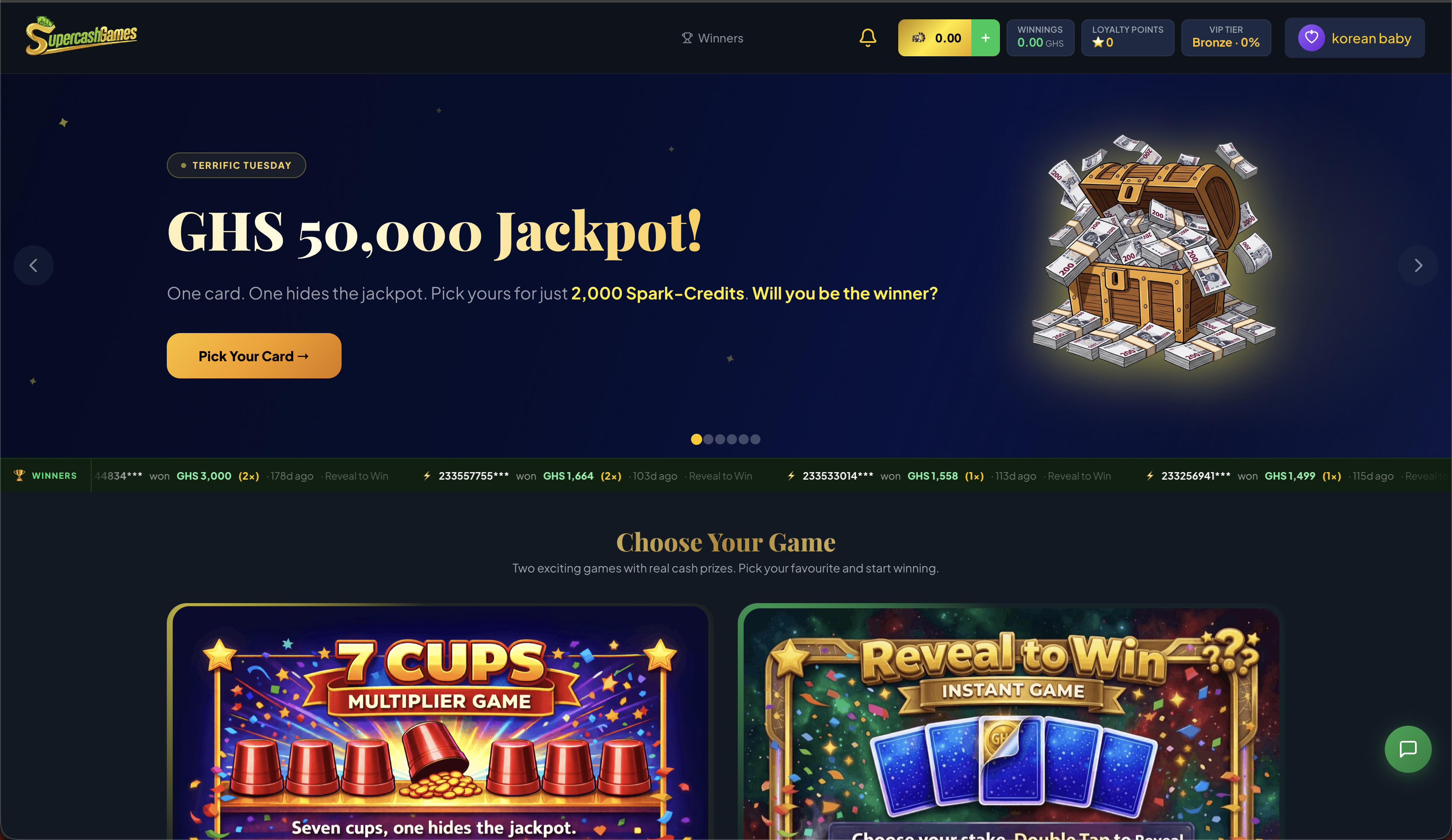 SuperCashGames homepage showing a jackpot banner, wallet balances, and instant game cards.